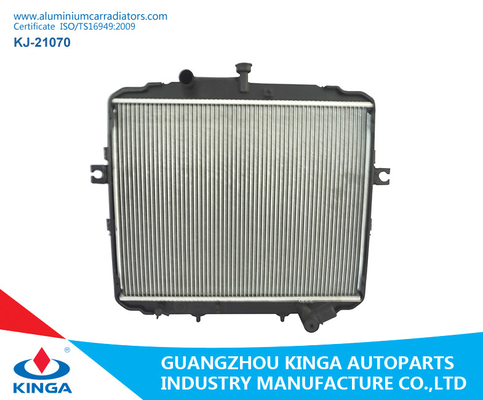 China Recambios autos/OEM refrigerado por agua 25310-4f400 del radiador de Hyundai proveedor