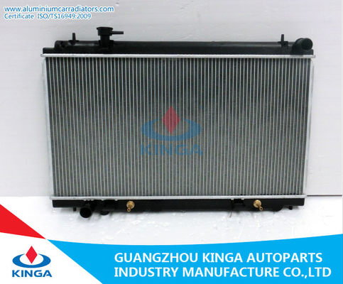China radiador de plata de 2003 - de 2005 Nissan para OEM DPI 2576 de FAIRLADY Z proveedor