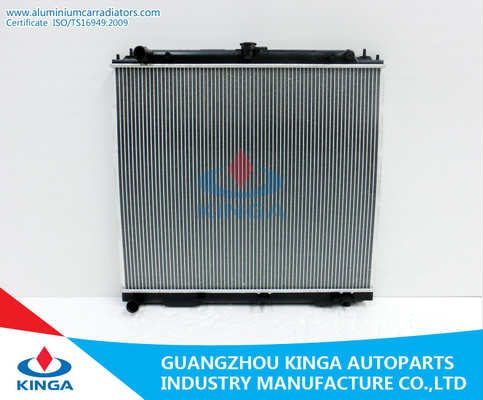 China Agua - radiador auto de aluminio fresco para el tipo de transmisión manual diesel de Nissan Navara D40 4CYL proveedor