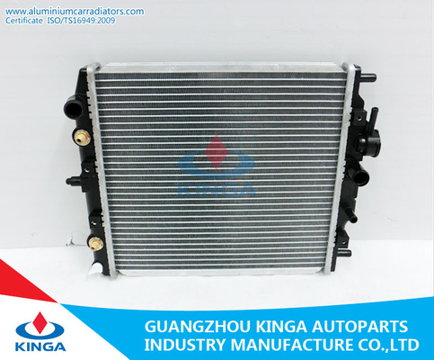 China Radiador elegante del arrabio de los radiadores L200/L300/L500/EF-90-98 de DAIHATSU MIRAL proveedor