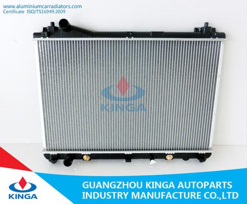 China El aluminio soldó el radiador de Suzuki para el escudo/OEM magnífico 2005 de Vitara 17700 65J10 proveedor