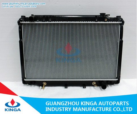 China Radiador de HDJ81 Taoyota Toyota del CRUCERO 1996 - 1998 de la TIERRA EN el cuerpo de aluminio proveedor