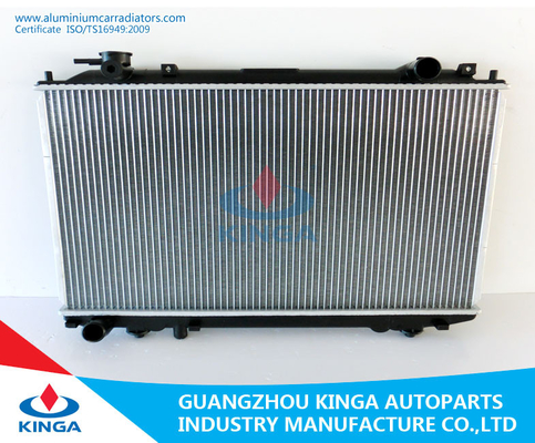 China Radiador automotriz de enfriamiento B5C7 - 15 del radiador del coche de la TA de Mazda B2201 - tipo el tanque del sello 200A proveedor