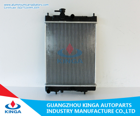 China Radiadores autos de aluminio durables Nissan Micra '92-99 TA 21410-1F515/1F520/98B00 de K11 proveedor