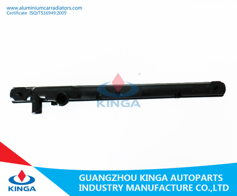 China Toyota Rav4 los '98-99 tanques plásticos del radiador de la TA de Sxa15G 50*727m m proveedor