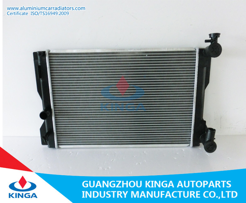 China Corolla ZZE142 '08 radiadores de aluminio del radiador de la TA Toyota para los coches clásicos proveedor