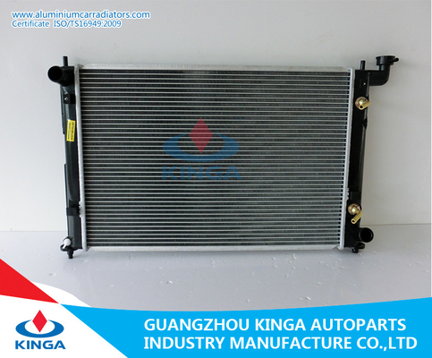 China Radiador auto de encargo estupendo OPA AZT240 '00-04 16400-28350 de Toyota del radiador EN proveedor