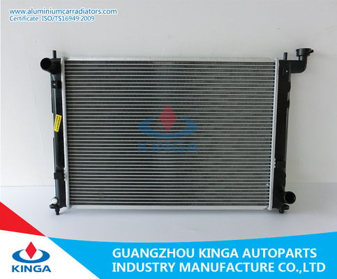 China OPA AZT240 '00-04 16400-28340 radiadores clásicos del coche del radiador de la TA Toyota proveedor