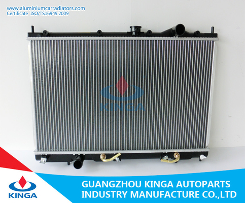 China Radiador de Mitsubishi del radiador del coche de la obra clásica del lancero 03 para el sistema de enfriamiento proveedor