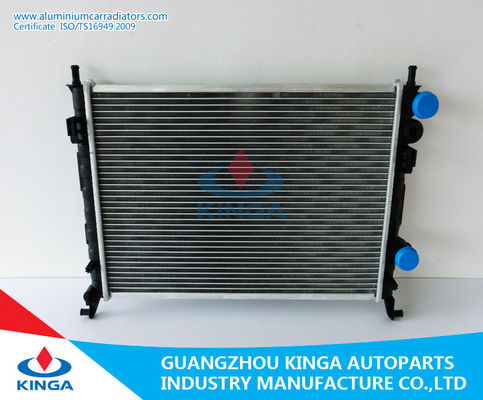 China Radiador de aluminio de encargo del alto rendimiento del motor de los radiadores del coche para Fiat Palio '96-02 proveedor