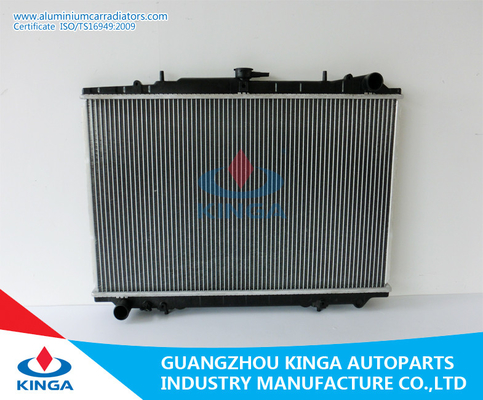 China Radiador del aluminio del funcionamiento de la TA J30 del radiador 89-94 de Nissan Maxima de las piezas de automóvil proveedor