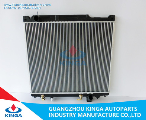 China _MAGNÍFICO 7 del color del coche del radiador de la reparación del ESCUDO de aluminio de plata '04-06 XL de Partsn SUZUKI EN proveedor