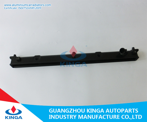 China MAZDA CX - 7' 07 - 10 EN la reparación plástica del tanque del radiador refrigerada por agua proveedor