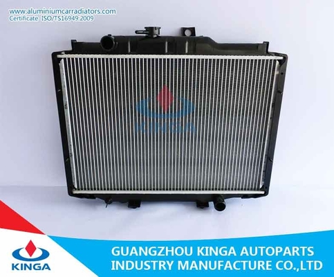China OEM SW600045 de la TA del radiador DELICA auto de encargo '86-99 de MITSUBISHI proveedor