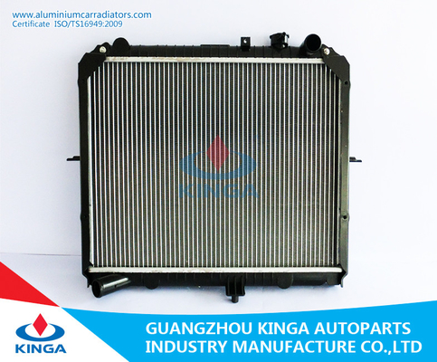 China Radiador del auto de Hyundai KIA K-SERIE'01 OK06B-15-200 de la garantía de la calidad proveedor