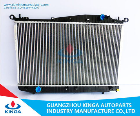 China Tipo radiadores de aluminio GMC Chevrolet Epica'08-MT PA16 de la aleta del coche acanalado proveedor