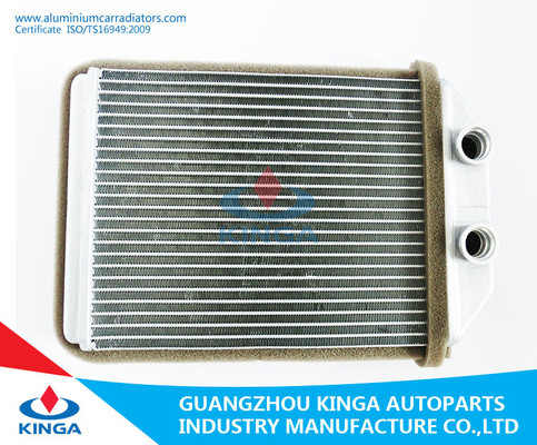China Los radiadores de aluminio del coche de Audi del radiador caliente del viento del calentador modelan Audi A6 proveedor
