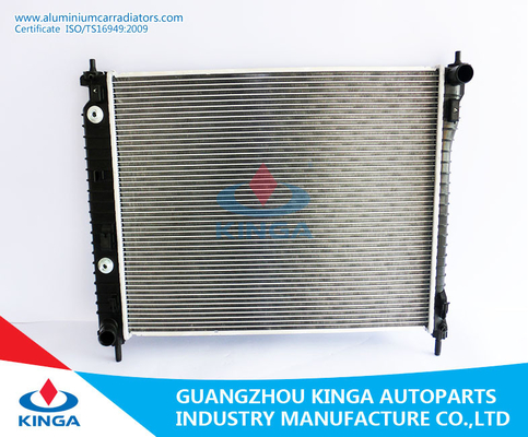 China Radiadores de aluminio del alto rendimiento de GMC Saturn Vue'08-10 en sistema de enfriamiento proveedor