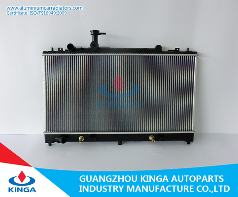 China Base de aluminio del radiador del OEM L332-15-200E para MAZDA 6 4CYL 2003-2004 proveedor