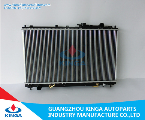 China DIAMANTE '97-00 EN el aluminio que compite con a OEM MR160763/MR204365 del radiador proveedor