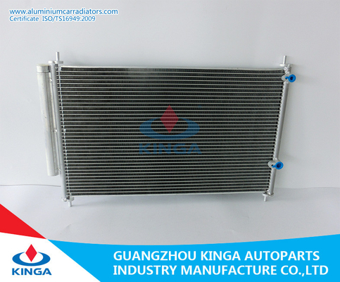 China Material de aluminio del OEM 88450-02280 del condensador de la CA de AURIS/COROLLA (07-) TOYOTA proveedor