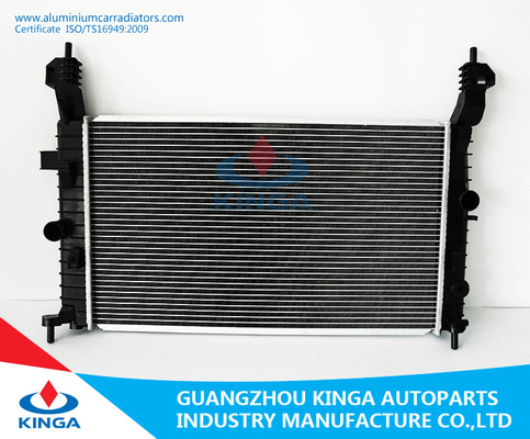 China OEM de aluminio auto 1300413 de la TA de Opel Meriva 1.4/1.6/1.8' 03 del radiador proveedor
