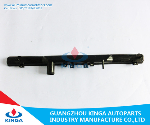 China El tanque plástico del radiador del PA 66 para el reemplazo del tanque del radiador de IPSVM GAIA CXM10'97-01 proveedor