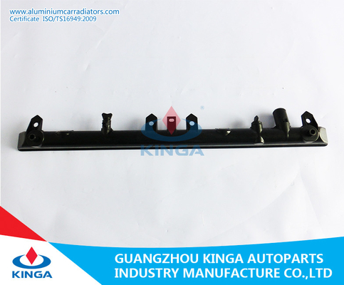 China El tanque plástico del radiador del mercado para Toyota Camry'97 - 00 Sxv20 Mt refrigerados por agua proveedor