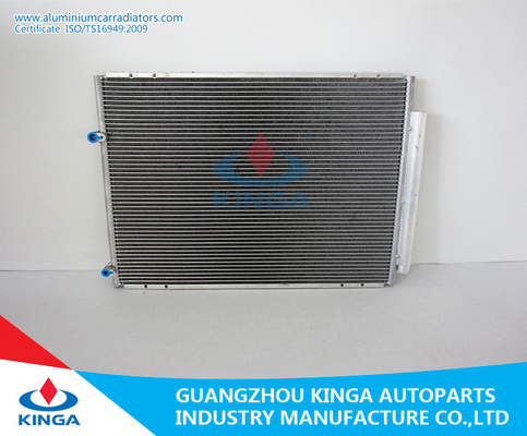 China Condensador de enfriamiento para el OEM de la TIERRA DE SIENA 03 88461-08010, condensador de la CA para el coche proveedor