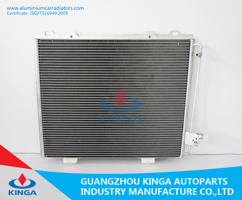 China Condensador de enfriamiento de la CA del vehículo del dispositivo 210830270 del Benz E-CLASS W 210 (95-) proveedor