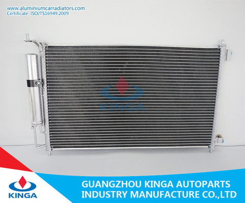 China Condensador de enfriamiento del coche para Tiida (07-) /G12 con OEM 92110-1U600/EL000/AX800 proveedor