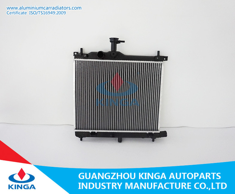China Radiadores de aluminio del alto rendimiento para HYUNDAI i 10' 09-MT con el sistema de enfriamiento KJ-21110 proveedor