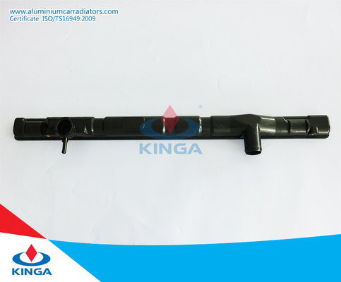 China El tanque plástico del top del radiador del coche para Toyota Cressida'89-92 S/R/YX80 en el OEM: 16400-35480 proveedor
