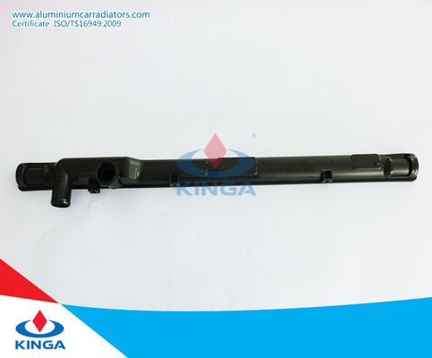 China El radiador auto Toyota RAV4'96-97 SXA11 sube el tanque 16400-7A120/7A121/7A122 proveedor