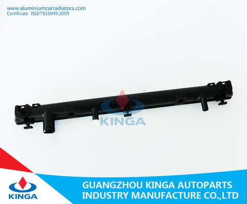 China LIANA/AERIO'01-04 EN el tanque plástico del top del radiador del OEM 17700-54G10 del tanque del radiador proveedor