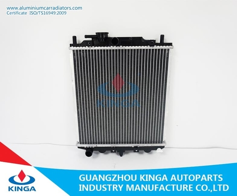 China TA de aluminio auto de DAIHATSU L200/L300/L500/EF'90-98 de los radiadores del alto rendimiento proveedor