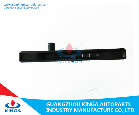 China Radiador superior del tanque del plástico para SUZUKI VITARA'97-AT proveedor