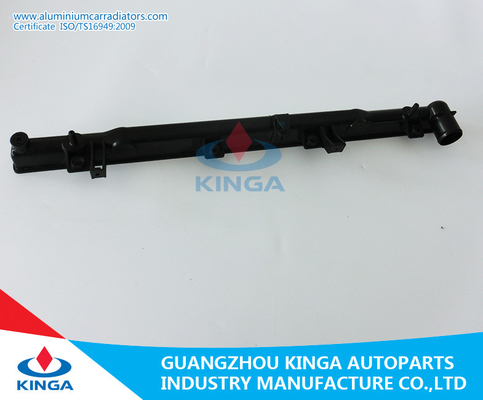 China El tanque del extremo del radiador del reemplazo para el tanque de la parte inferior de la HERENCIA EJ25'03-MT J-22002A de SUBARU proveedor