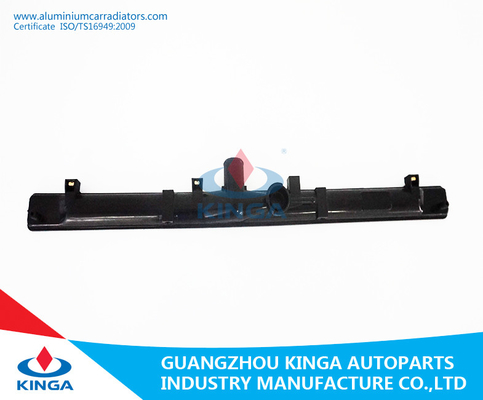 CHINA El tanque plástico de enfriamiento del radiador auto de los recambios del systerm para Mitsubishi DIAMANTE'92-94 proveedor
