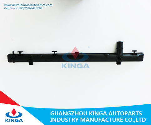 China HIGHLANDER'09 3.5L EN el tamaño plástico del OEM 16041-31540 48×793.5m m del tanque del radiador proveedor