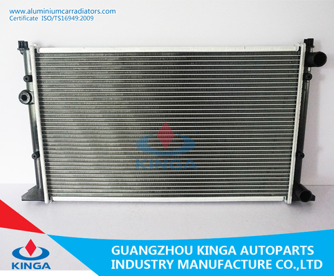 China El radiador de encargo soldado aluminio del coche cupo para el golf 3/OEM 1HM121253A de Jetta/de Vento 91 proveedor