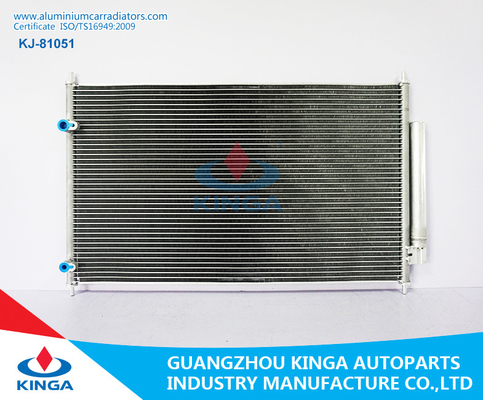 China Condensador profesional de la CA del auto para VEZAL-RU después del sistema de enfriamiento del mercado proveedor