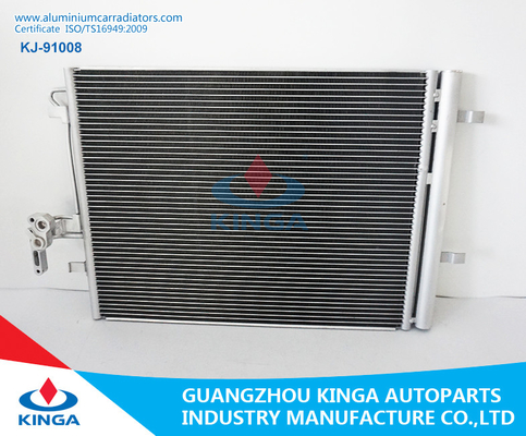 China Sistema auto del condensador de la CA de la garantía de un año para FORD MONDEO (07-) con OEM 1437112 proveedor