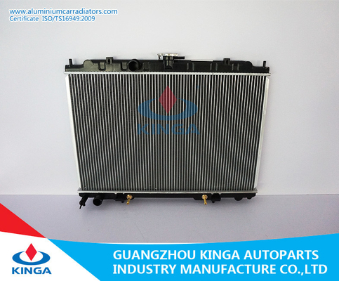China 21460- El radiador plástico X del tanque de la base de aluminio - arrastre el radiador de Nissan 12 meses de garantía proveedor