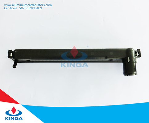 China OEM plástico del reemplazo del tanque del radiador 16400-28590 para PREVIA/RAV4'07 ACR50/ACA30 proveedor