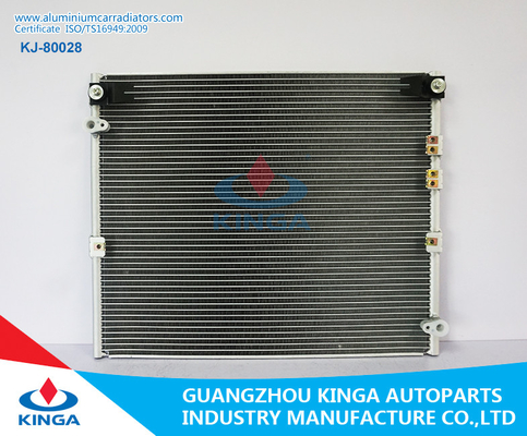 China Condensador refrigerado por agua 88460-60250, condensador de aluminio de Toyota Prado 3400 de la CA proveedor