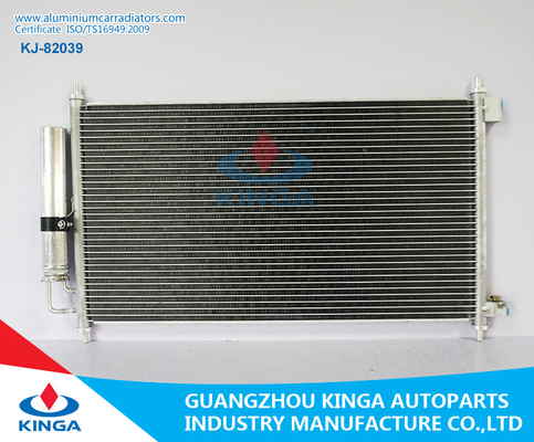 China Condensador de KJ-82039 Nissan/condensador de aluminio de la CA de OEM 92100-JX00A de NISSAN NV200 (10) proveedor
