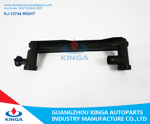 CHINA El tanque lateral del radiador para las piezas plásticas del tanque del radiador del radiador COROLLA'09-12 del coche de TOYOTA proveedor