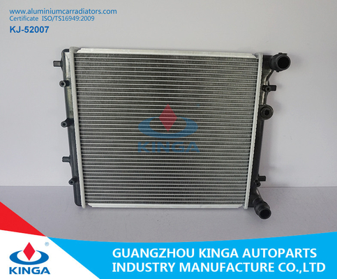 China El aluminio del radiador de Mitsubishi soldó el radiador para el tanque plástico del golf 97/Fabia 99 PA66 + GF30 proveedor