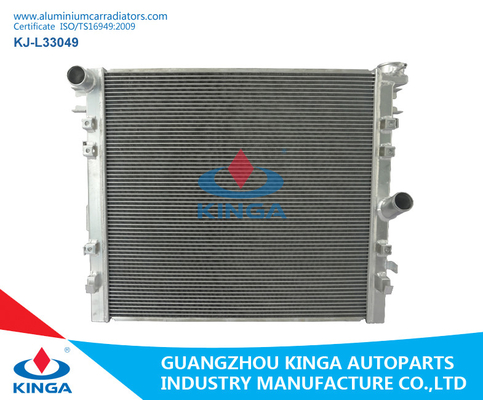 China Recambios autos del jeep/radiador de aluminio de la refrigeración por agua para el coche clásico 560*505*48m m proveedor
